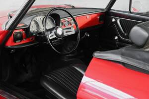 Immagine 17/47 di Alfa Romeo 1300 Spider Junior (1969)