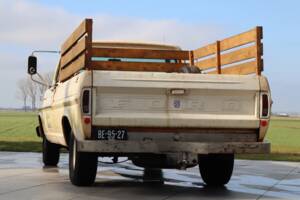 Image 17/52 of Ford F-100 (1967)