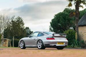 Bild 8/25 von Porsche 911 GT2 (2003)
