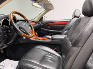Immagine 12/23 di Lexus SC 430 (2004)