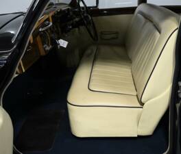 Image 44/50 of Jaguar Mk VIII (1958)