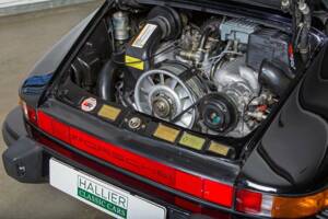 Bild 22/25 von Porsche 911 Carrera 3.2 (1987)