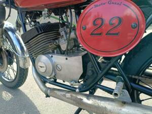 Immagine 22/45 di Moto Guzzi 254 (1976)