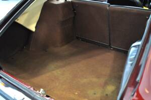 Image 32/37 of Lancia Beta HPE 1600 (1975)