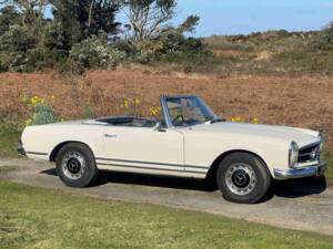 Image 5/13 de Mercedes-Benz 280 SL (1970)
