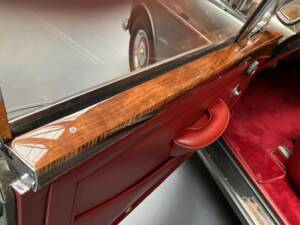 Image 11/18 of Bentley S 2 Continental (1961)