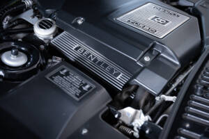 Bild 29/31 von Bentley Azure (1999)
