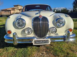 Bild 3/8 von Jaguar Mk II 3.4 (1960)