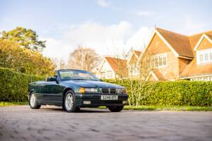 Image 13/49 of BMW 328i (1998)