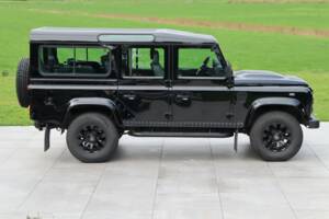 Bild 4/50 von Land Rover Defender 130 Double Cab (2007)