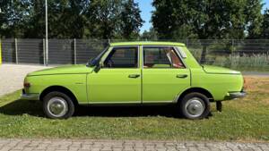 Image 4/26 of Wartburg 353 (1974)