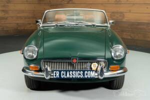 Image 16/19 de MG MGB (1974)