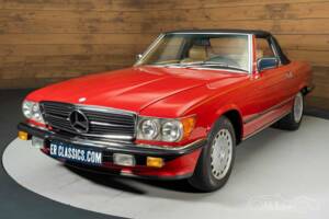 Bild 3/19 von Mercedes-Benz 560 SL (1988)