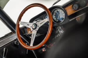 Bild 12/40 von Alfa Romeo Giulia Super 1.3 (1974)
