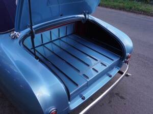 Image 27/29 of Aston Martin DB 2/4 Mk II DHC (1955)