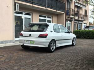 Immagine 25/30 di Peugeot 306 2.0i GTi6 (1997)