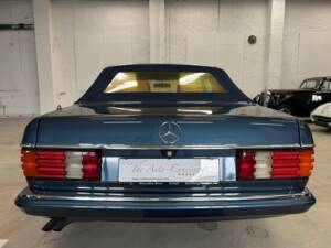 Image 7/20 de Mercedes-Benz 500 SEC SGS (1982)