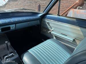 Image 40/49 of Oldsmobile F-85 Jetfire (1962)