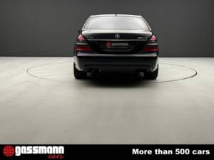 Image 7/15 de Mercedes-Benz S 63 AMG (2008)