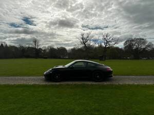 Image 11/42 of Porsche 911 Carrera S (2018)