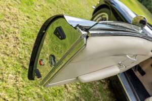 Image 16/40 de Lamborghini 400 GT (1967)