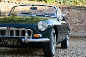 Image 28/50 of MG MGB (1974)