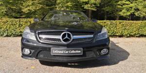 Image 28/45 of Mercedes-Benz SL 350 (2010)