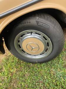 Bild 11/52 von Mercedes-Benz 280 (1976)
