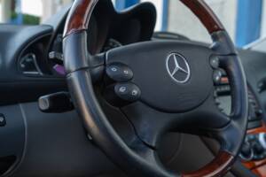 Image 62/86 de Mercedes-Benz SL 500 (2002)