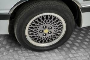 Bild 23/50 von Chrysler Le Baron 2.5 Turbo (1988)