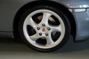 Bild 4/50 von Porsche 911 Carrera (2001)