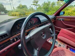 Bild 23/34 von Mercedes-Benz 420 SEL (1989)