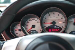 Image 21/48 of Porsche 911 Carrera 4S (2007)