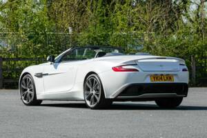 Image 4/50 of Aston Martin Vanquish Volante (2014)