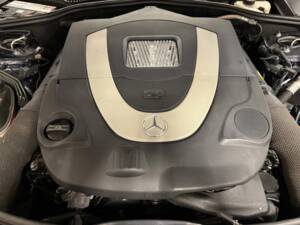 Image 5/18 of Mercedes-Benz S 450 4MATIC (2007)