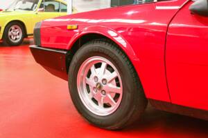 Image 13/39 of Lancia Beta Coupe 2000 i.e. (1982)