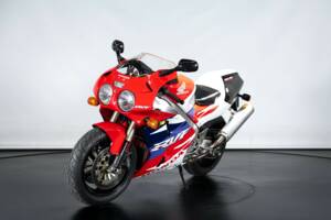 Bild 3/42 von Honda RVF 750 RC 45 (1994)