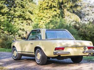 Image 4/8 of Mercedes-Benz 230 SL (1964)