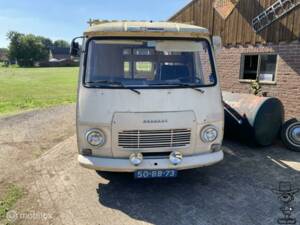 Immagine 2/23 di Peugeot J7 (1971)
