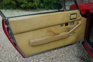 Image 15/50 of Jensen Interceptor MK III (1976)