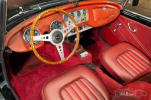 Obraz 2/19 pojazdu Daimler SP 250 (1962)
