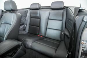 Immagine 39/50 di BMW 125i (2011)