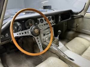 Afbeelding 40/50 van Jaguar E-Type 3.8 (1963)