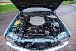 Image 21/31 de Mercedes-Benz 420 SEC (1990)