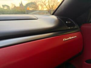 Image 4/22 of Maserati GranTurismo 4.2 (2008)
