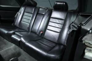 Image 19/30 of Mercedes-Benz 560 SEC (1988)