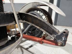 Image 19/25 of Rover 14 (1936)