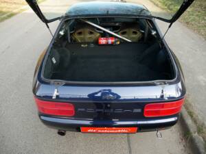 Image 4/37 de Porsche 968 (1991)