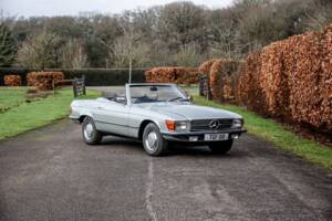 Image 19/40 of Mercedes-Benz 450 SL (1977)