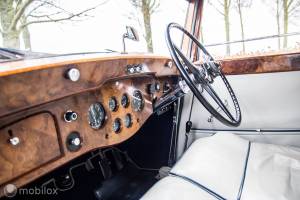 Bild 22/50 von Rolls-Royce 25&#x2F;30 HP (1937)